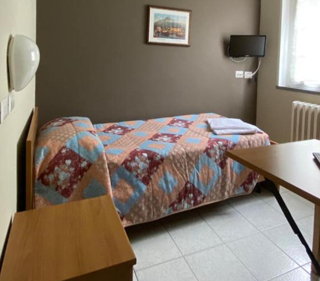 Albergo Del Mera-Ristorante Da Lui Sorico Exteriör bild